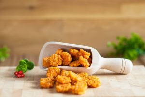 CHILI RICE CRACKERS